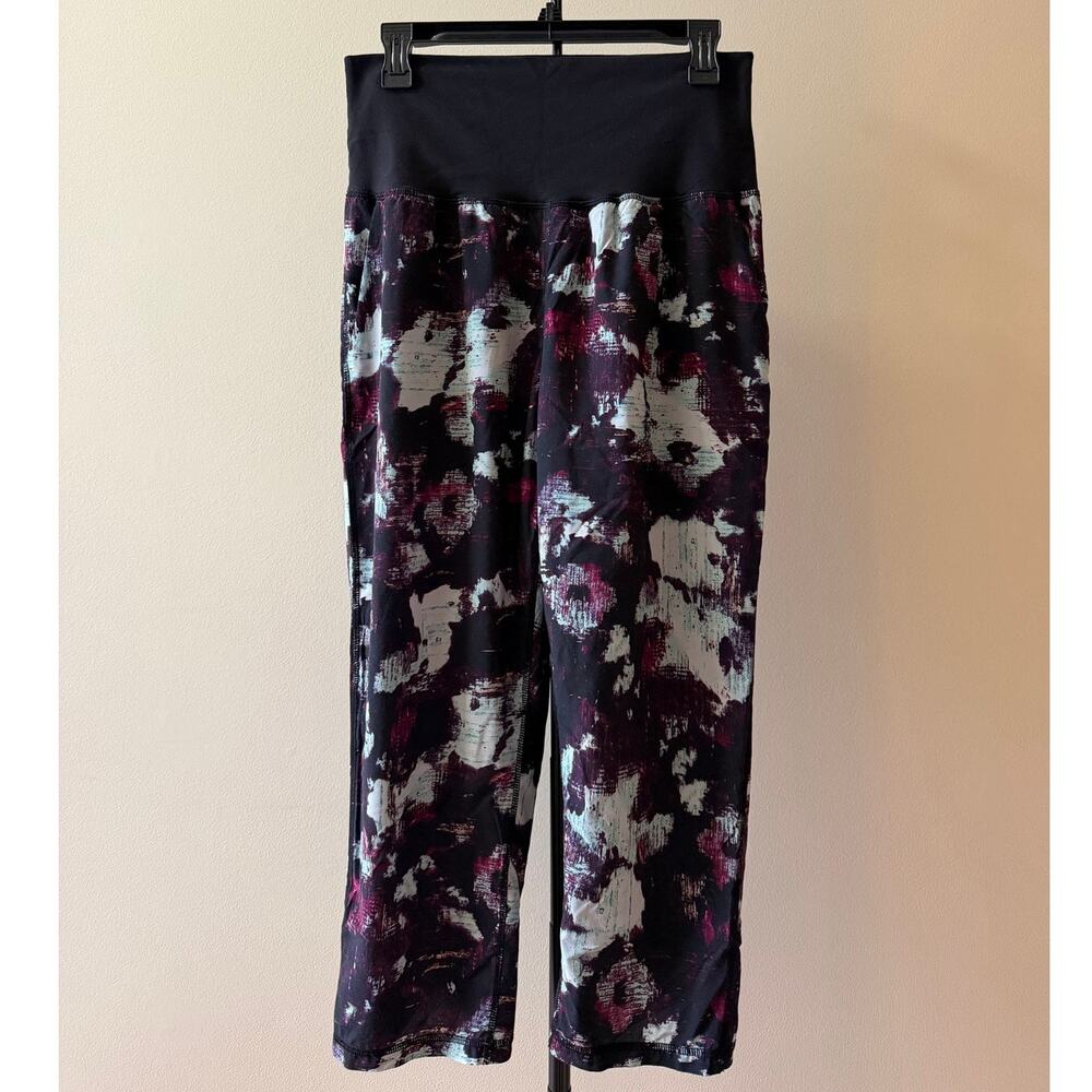 Lululemon Tranquil Crop Kara Blossom Pant Size 10 22" Inseam Retired Print